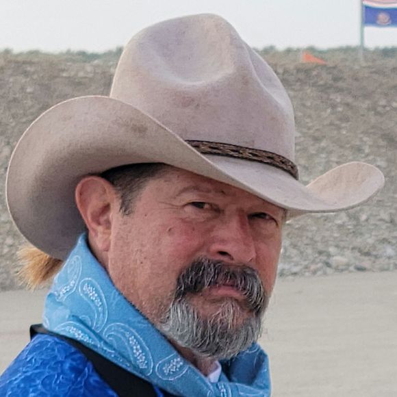 Meet your Posher, Mark - Picture 1 of 1